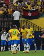 Brasil Pesta Gol ke Gawang Uruguay, Raphinha jadi Bintang Brasil Pesta Gol ke Gawang Uruguay, Raphinha jadi Bintang