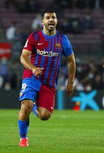 Sempat Tertinggal, Barcelona Kalahkan Valencia 3-1 Sempat Tertinggal, Barcelona Kalahkan Valencia 3-1