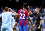 Crystal Palace Berpesta di Markas Man City