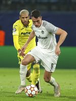 Kalahkan Young Boys, Villarreal Buntuti MU di Klasemen Grup F 