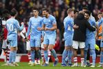 Manchester City Berpesta di Emirates