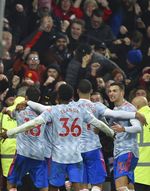 Coutinho Debut dan Gagalkan Kemenangan Man United Coutinho Debut dan Gagalkan Kemenangan Man United