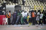Suporter Turun ke Lapangan dan Bikin Rusuh usai Nigeria Tidak Lolos ke Piala Dunia 2022