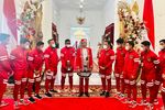Momen Ketika Kapten Timnas U-16 Gugup bertemu Presiden Jokowi di Perayaan HUT RI ke-77 Momen Ketika Kapten Timnas U-16 Gugup bertemu Presiden Jokowi di Perayaan HUT RI ke-77