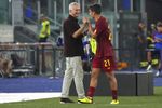 Senyum Semringah Jose Mourinho Usai Paulo Dybala Cetak Brace, AS Roma Berada di Puncak Klasemen Serie A Senyum Semringah Jose Mourinho Usai Paulo Dybala Cetak Brace, AS Roma Berada di Puncak Klasemen Serie A