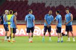 Melihat dari Dekat Pemain Timnas Argentina saat Melakukan Sesi Latihan di SUGBK