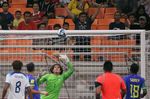 Aksi Penjaga Gawang dalam Menyelamatkan Bola di Fase Grup Piala Dunia U-17 2023