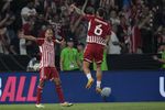 Pesta Olympiakos, Tangis Fiorentina