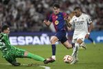 Madrid vs Barcelona di Supercopa de Espana: Senyum Blaugrana!
