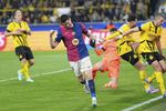 Dortmund vs Barcelona: Walau Kalah, Barca Tetap Tersenyum