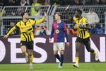Dortmund vs Barcelona: Walau Kalah, Barca Tetap Tersenyum