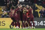 Roma dan Juventus Berbagi Poin di Olimpico