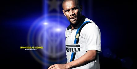 Maicon Douglas 56789