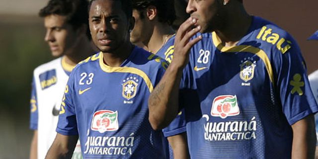 Robinho: Brasil Siap Perang Robinho: Brasil Siap Perang