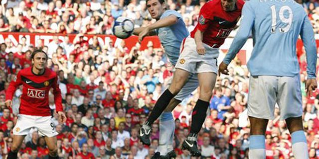 Dua Gol Spesial Fletcher Dua Gol Spesial Fletcher