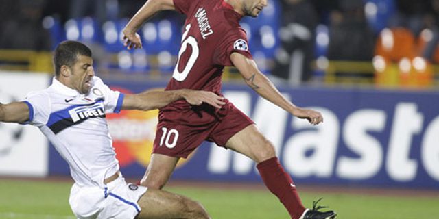 Review: Inter Tersandung di Rusia