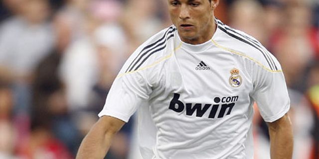 Ronaldo Pimpin Nominasi FIFA Ronaldo Pimpin Nominasi FIFA