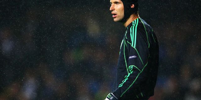 Cech Tak Akan Diganti Cech Tak Akan Diganti