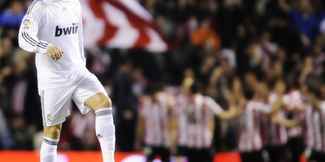 Review: Madrid Tertunduk Lesu