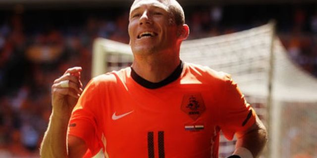 Review: Belanda Pesta 6 Gol Review: Belanda Pesta 6 Gol