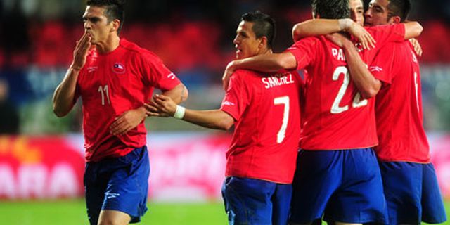 Review: Atasi Swiss, Chile ke Puncak