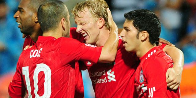 Review: Kuyt Loloskan The Reds