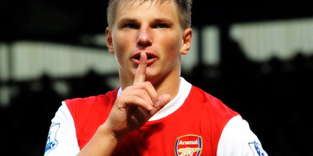 Review: Arshavin Bungkam Ewood Park