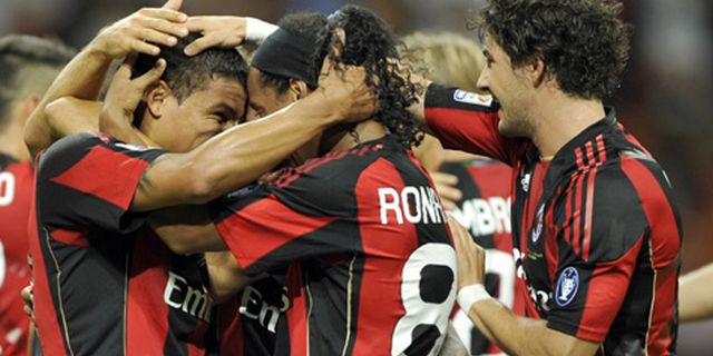 Review: Milan Menang Besar di Laga Pembuka Review: Milan Menang Besar di Laga Pembuka