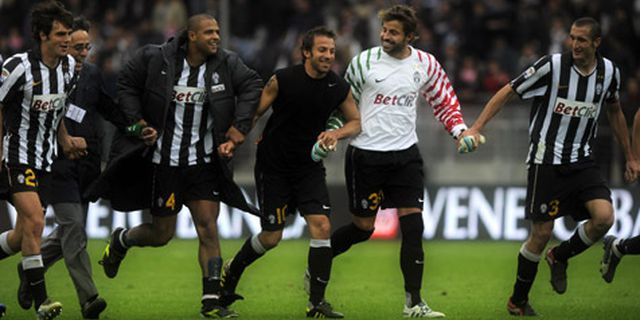 Review: Bintang Empat Bianconeri Review: Bintang Empat Bianconeri