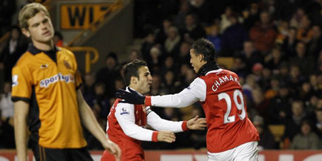 Review: Dibuka dan Ditutup Oleh Chamakh Review: Dibuka dan Ditutup Oleh Chamakh