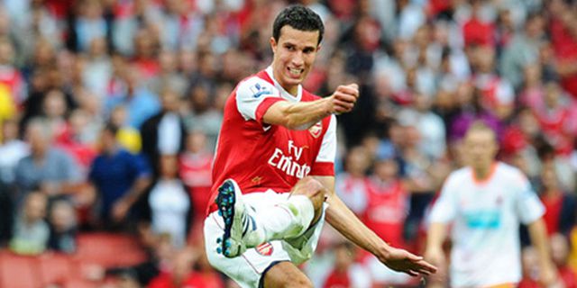 Juve Siap Menawar Robin Van Persie Juve Siap Menawar Robin Van Persie