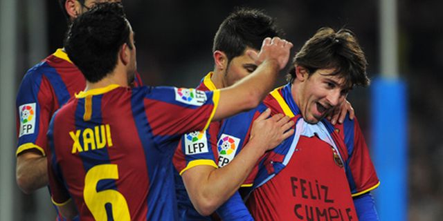Review: Messi Bawa Barca Menjauh