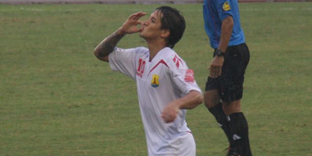 Irfan Enggan Bicara Tentang Timnas