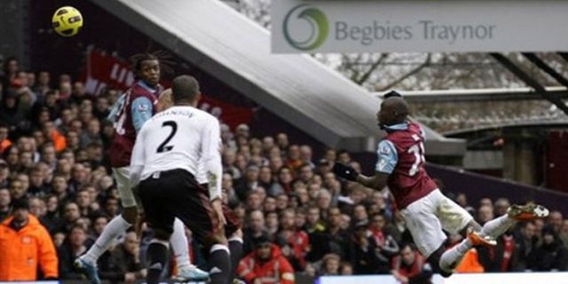 Review: Liverpool Kembali Tergelincir