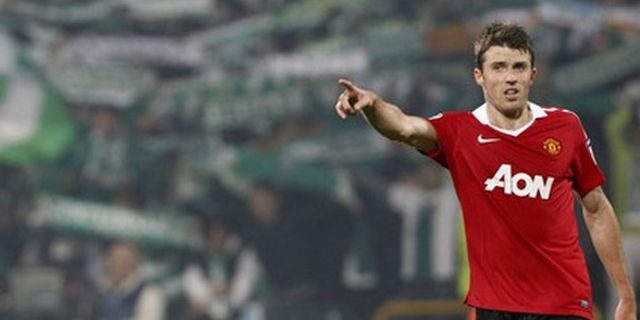Resmi: Carrick Bersama United Hingga 2014 Resmi: Carrick Bersama United Hingga 2014