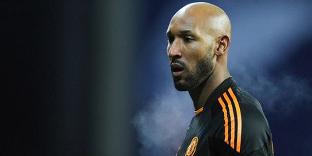 Anelka Tak Pusingkan Rotasi Pemain Chelsea Anelka Tak Pusingkan Rotasi Pemain Chelsea