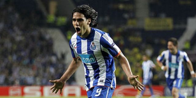 Review: Empat Gol Falcao Hancurkan Villarreal Review: Empat Gol Falcao Hancurkan Villarreal