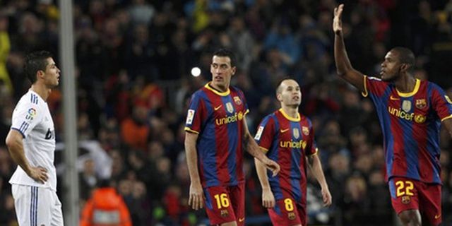 Abidal dan Iniesta Fit Untuk El Clasico Kelima Abidal dan Iniesta Fit Untuk El Clasico Kelima