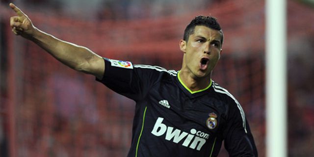 Review: Real Menggila di Sevilla
