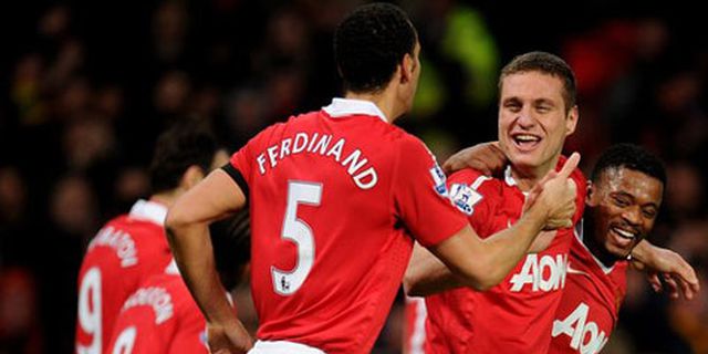 Evra: Tanpa CR7, United Lebih Kompak