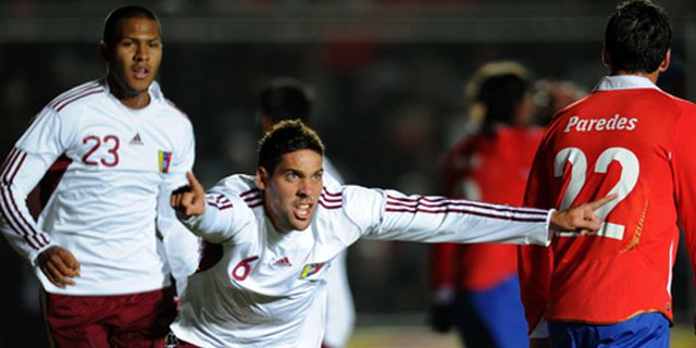 Review: Dua Set Piece Venezuela Cetak Sejarah