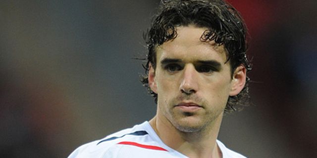City Cuci Gudang, Hargreaves Datang