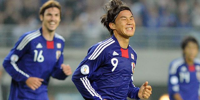 Review: Jepang Menang Delapan Gol Tanpa Balas