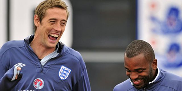 Crouch Sudah Patah Arang Bisa Kembali ke Timnas Inggris Crouch Sudah Patah Arang Bisa Kembali ke Timnas Inggris