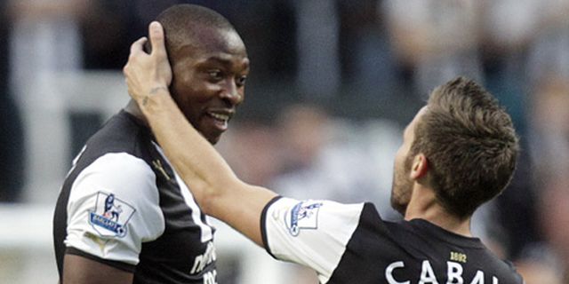 Review: Ameobi Selamatkan Tren Positif Magpies