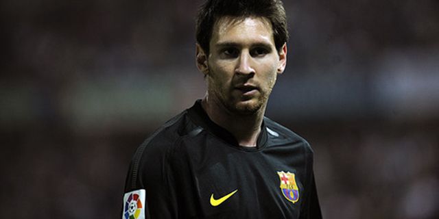 Pele: Messi Bukan Pemain Yang Komplit Pele: Messi Bukan Pemain Yang Komplit