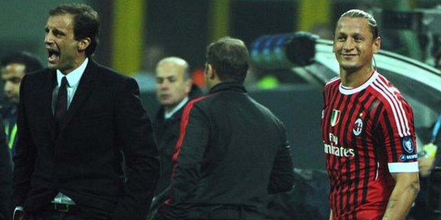 Allegri Tak Turunkan Mexes di Laga Spesialnya
