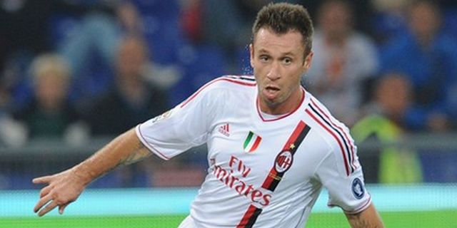 Kondisi Cassano Membaik Setelah Dikabarkan Stroke Kondisi Cassano Membaik Setelah Dikabarkan Stroke