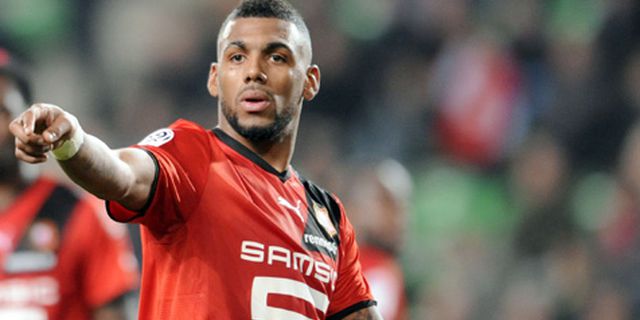 Yann M'Villa Antara Madrid Atau Arsenal?