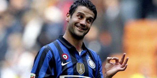 Ajax Amsterdam Incar Chivu